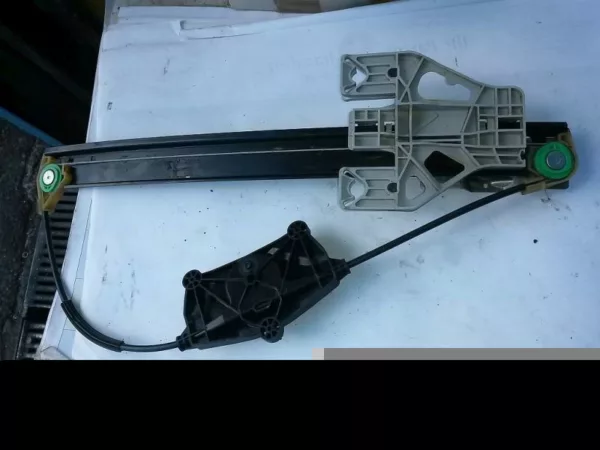 Fensterheber links hinten AUDI A4 AVANT (8K5, B8) 2.0 TDI BOSE,8K0839461A 105 KW
