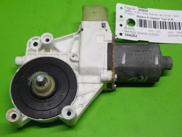 Fensterhebermotor Tür vorne rechts Bose 0130822227
