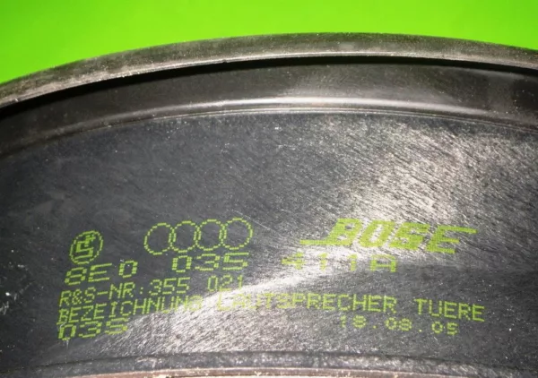 Lautsprecher hinten rechts 8E0035411A