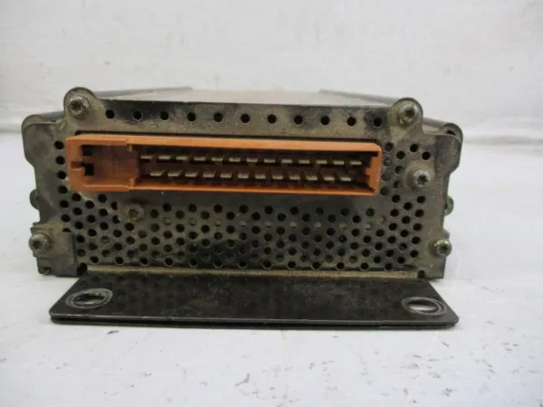 Lautsprechersystem AUDI A6 AVANT 4B5 3.0 162 KW