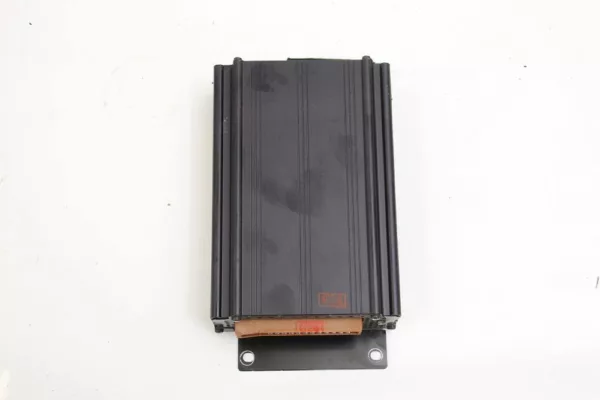 Radioverstärker Audi A6 Avant C5 4B9051225A BOSE 04/1999
