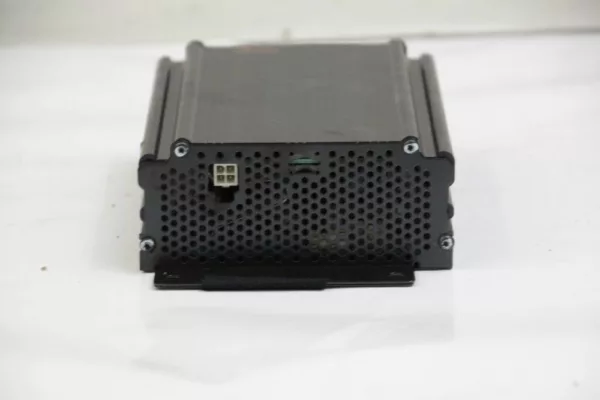 Radioverstärker Audi A6 Avant C5 4B9051225A BOSE 04/1999