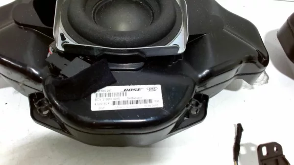 Audio Video Navigation Verscheidenes bose A8 (D4) Sedan 4.2 TDI V8 32V Quattro (CDSB) 2010 – Bild 5