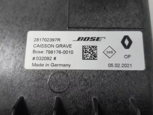 Subwoofer BOSE Arkana (RJLL) SUV 1.6 E-Tech 145 16V (H4M-632(H4M-C6)) 2021 (281702397R, 7981760010)