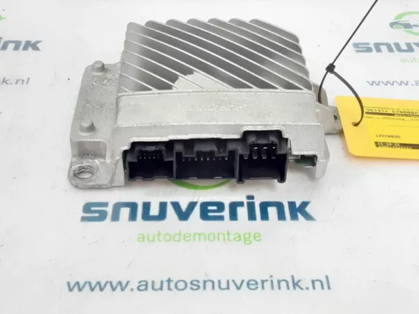 Audio Verstärker BOSE Kadjar (RFEH) SUV 1.3 TCE 140 FAP 16V (H5H-470(H5H-B4)) 2019 (280637524R)