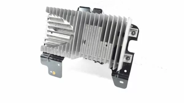 Audio Verstärker BOSE CX-7 SUV 2.3 MZR DISI Turbo 16V (L3K4) 2007 (EG2366920A, K0060) – Bild 3