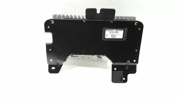 Audio Verstärker BOSE CX-7 SUV 2.3 MZR DISI Turbo 16V (L3K4) 2007 (EG2366920A, K0060)