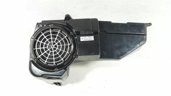 Subwoofer BOSE A7 Sportback (4GA/4GF) Liftback 3.0 TDI V6 24V biturbo Quattro (CVUA(Euro 6)) 2015 (4G8035382)