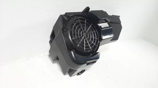 Subwoofer BOSE A7 Sportback (4GA/4GF) Liftback 3.0 TDI V6 24V biturbo Quattro (CVUA(Euro 6)) 2015 (4G8035382)