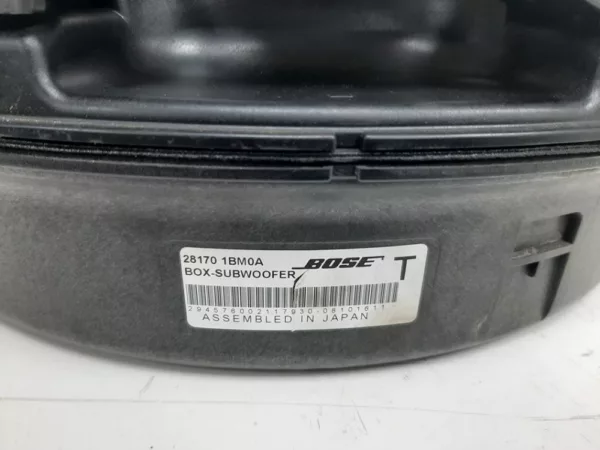 Subwoofer BOSE FX (S51) SUV 37 3.7 V6 24V AWD (VQ37VHR) 2009 (281701BM0A)