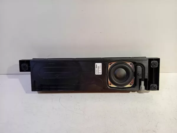 Subwoofer BOSE Megane IV (RFBB) Hatchback 5-drs 1.8 TCe 16V RS 280 (M5P-404(M5P-P4)) 2019 (281706647R, 281706647R)