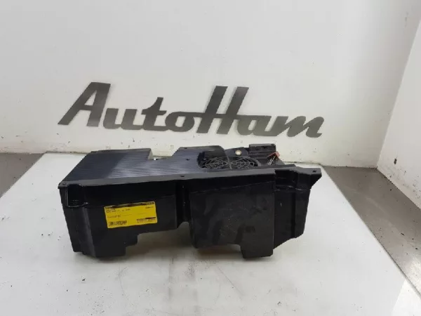Subwoofer BOSE GT (937) Coupé 2.0 JTS 16V (932.A.2000) 2006 (606833180, 60683318)