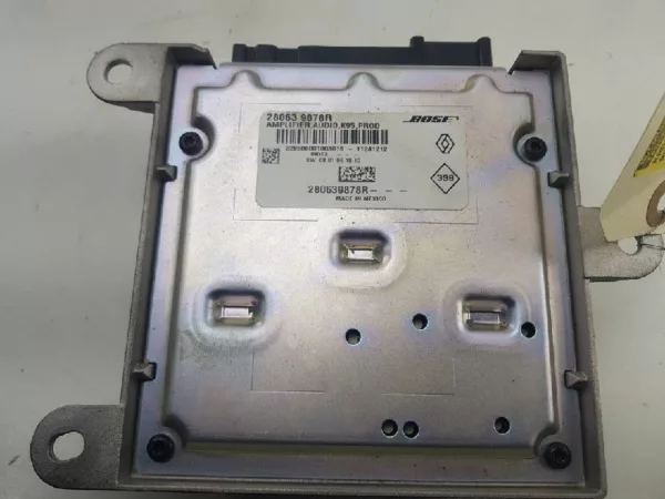 Audio Verstärker BOSE Megane III Grandtour (KZ) Combi 5-drs 1.5 dCi 110 (K9K-636(K9K-A6)) 2012 (280639878R)