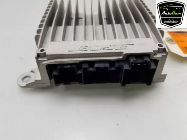Audio Verstärker BOSE Megane III Grandtour (KZ) Combi 5-drs 1.5 dCi 110 (K9K-636(K9K-A6)) 2012 (280639878R) 280639878R