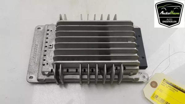 Audio Verstärker Bose TT (8N3) Coupé 3.2 V6 24V Quattro (BHE) 2003 (8N8035223A) 8N8035223A – Bild 3