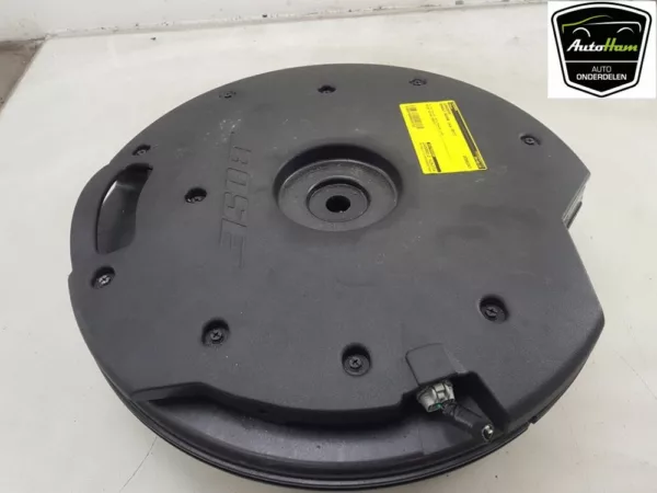 Subwoofer BOSE Megane IV (RFBB) Hatchback 5-drs 1.2 Energy TCE 100 (H5F-408(H5F-F4)) 2017 (281703WS0A) – Bild 4