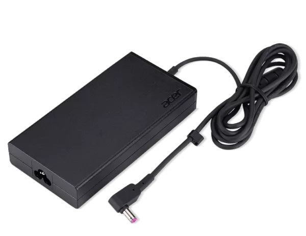 135W-19V Adapter Für Notebooks | EU Netzkabel | Schwarz