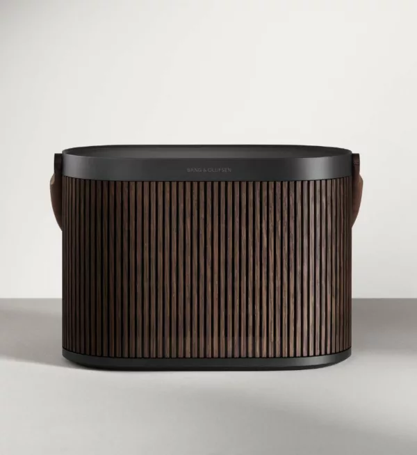 Bang & Olufsen Beosound A5 Dark Oak Portable-Lautsprecher (Active Room Compensation) – Bild 5