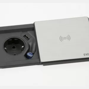 EVOline Square80 mit Qi-Ladefunktion mit CAT6 Patchkabel Edelstahl