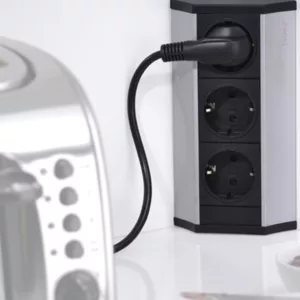 EVOline V-Dock Cuisine 3-fach Steckdosenleiste f?r Ecken in K?che oder Bad, silb...