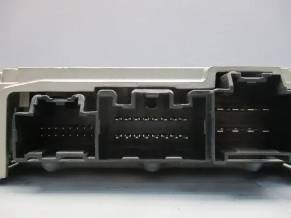 Audio-Verstärker RENAULT MEGANE III SCHRÄGHECK (BZ0/1) 1.5 DCI BOSE,280636318R 81 KW – Bild 3