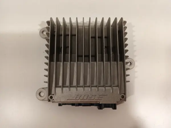 Audio Verstärker BOSE Megane III Grandtour (KZ) Combi 5-drs 1.5 dCi 110 (K9K-636(K9K-A6)) 2012 (280639878R, 280639878R) – Bild 2