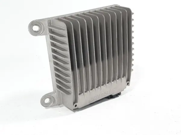 Audio Verstärker BOSE Megane III Grandtour (KZ) Combi 5-drs 1.5 dCi 110 (K9K-656(K9K-G6)) 2012 (280639878R, 12210222) – Bild 3