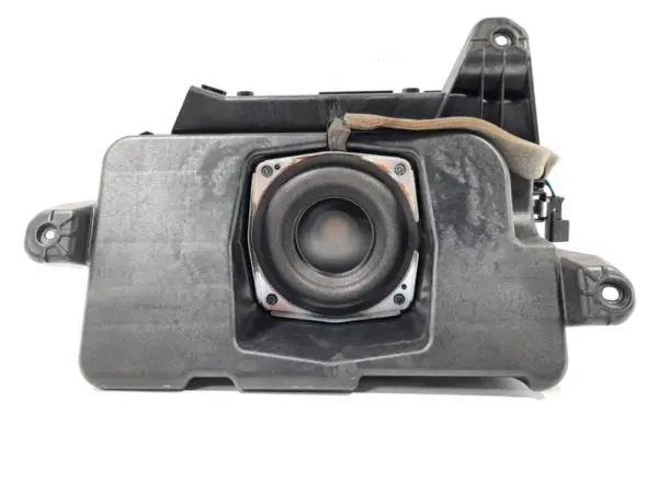 Subwoofer BOSE Ampera Hatchback 1.4 16V (A14XFL(Euro 5)) 2012 (20833039) – Bild 2