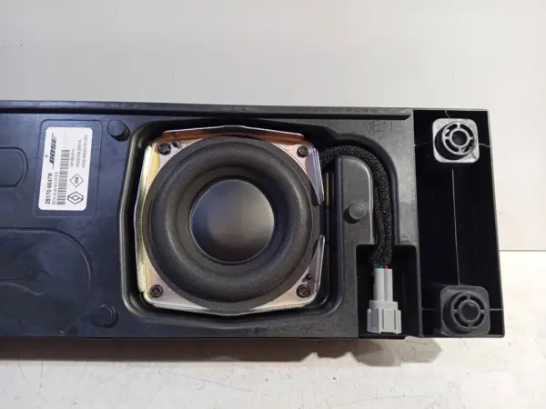 Subwoofer BOSE Megane IV (RFBB) Hatchback 5-drs 1.8 TCe 16V RS 280 (M5P-404(M5P-P4)) 2019 (281706647R, 281706647R) – Bild 3