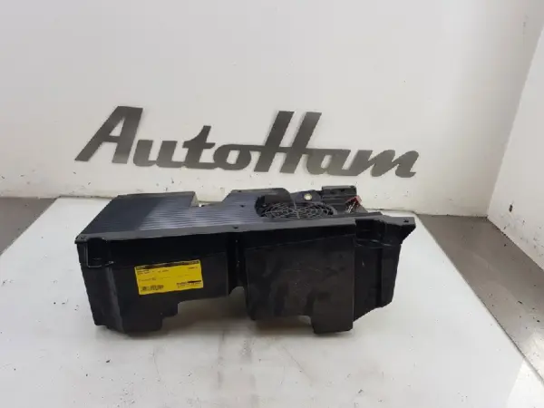 Subwoofer BOSE GT (937) Coupé 2.0 JTS 16V (932.A.2000) 2006 (606833180, 60683318) – Bild 2