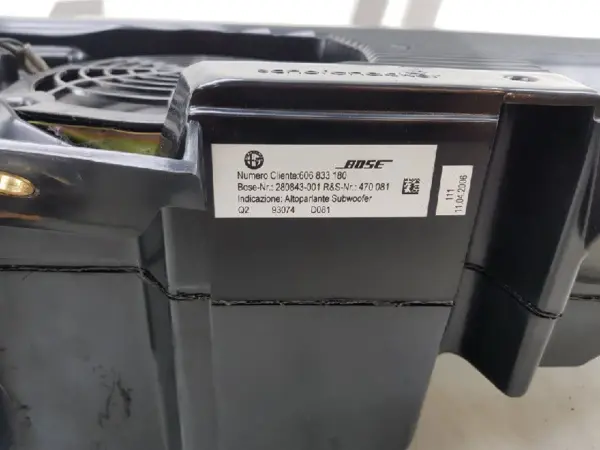 Subwoofer BOSE GT (937) Coupé 2.0 JTS 16V (932.A.2000) 2006 (606833180, 60683318) – Bild 4