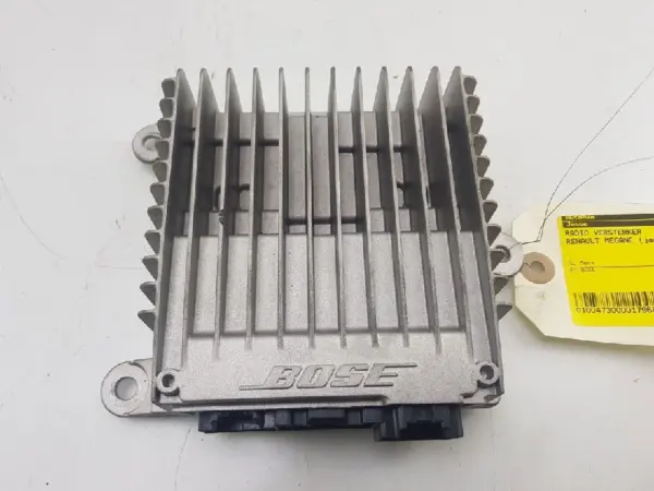 Audio Verstärker BOSE Megane III Grandtour (KZ) Combi 5-drs 1.5 dCi 110 (K9K-636(K9K-A6)) 2012 (280639878R) – Bild 4