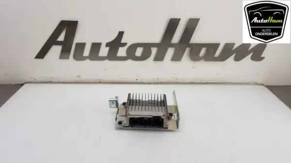 Audio Verstärker BOSE Megane III Grandtour (KZ) Combi 5-drs 1.4 16V TCe 130 (H4J-700(H4J-A7)) 2012 (280639878R) – Bild 2