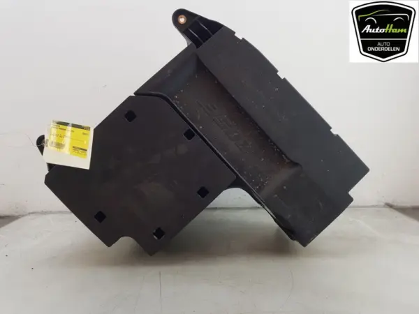 Subwoofer BOSE Panamera (971G) Liftback 3.0 V6 24V (MCX.TA) 2018 (971035481D) – Bild 3