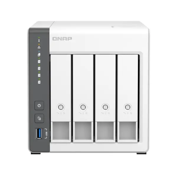 1x 2.5GbE + 1x GbE LAN