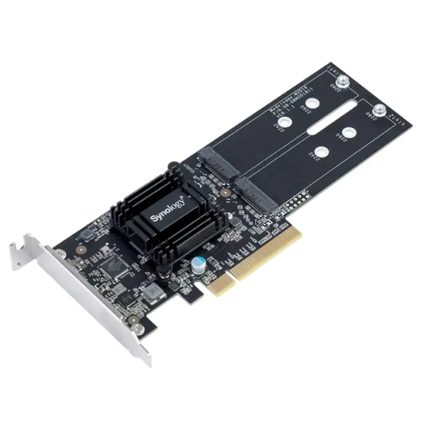 NVMe SSD/SATA