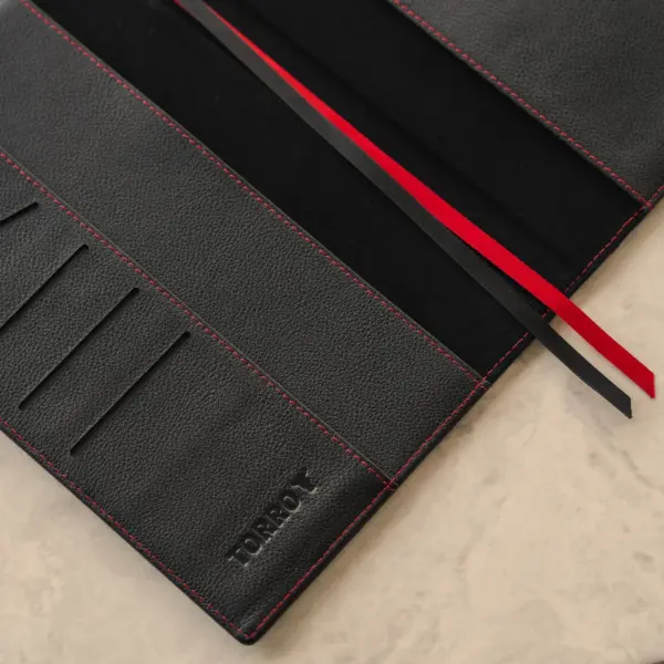 A4 / A5 Leder-Notebook-Cover (mit Notebook-Einsatz) - A4 / Schwarz mit Rotem Detail – Bild 2