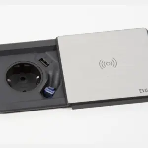 EVOline Square80 mit Qi-Ladefunktion mit CAT6 Patchkabel Edelstahl