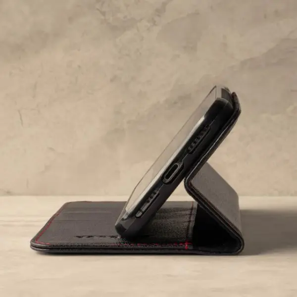 iPhone XR Leder-Wallet-Hülle (mit Standfunktion) - Schwarz mit Rotem Detail – Bild 2
