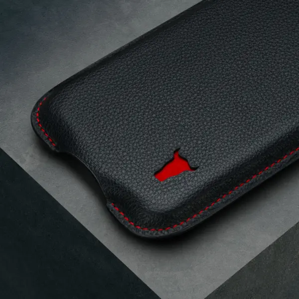 iPhone Lederhülle (6.7/6.9-Zoll) - Schwarz mit Rotem Detail – Bild 4