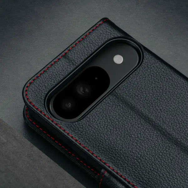 Google Pixel 9 / 9 Pro Lederhülle - Schwarz mit Rotem Detail – Bild 3