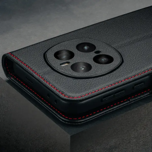Honor Magic 7 Pro Lederhülle - Schwarz mit Rotem Detail – Bild 4