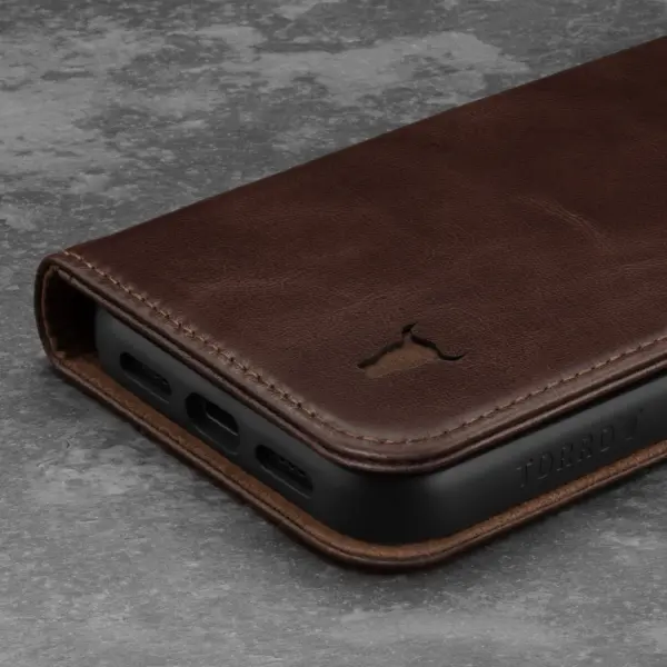 iPhone 12 Mini Lederhülle (mit Standfunktion) - Dunkelbraun – Bild 5