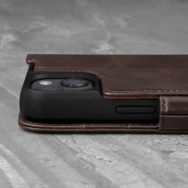 iPhone 13 Mini Lederhülle (mit Standfunktion) - Dunkelbraun – Bild 4
