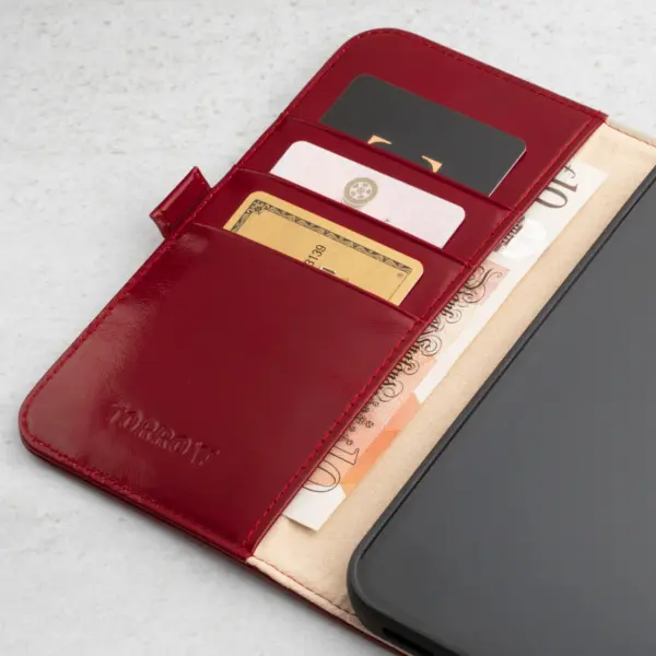 iPhone 14 Lederhülle (mit Standfunktion) - Rot – Bild 3