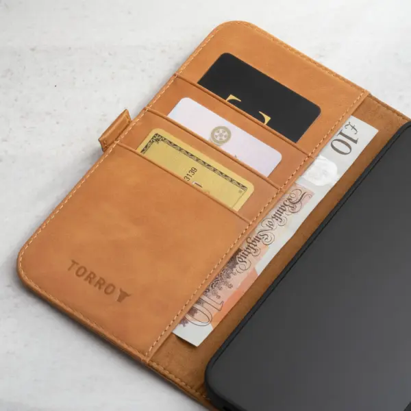 iPhone 14 Pro Leder Folio Hülle (mit MagSafe-Aufladung) - Hellbraun – Bild 3