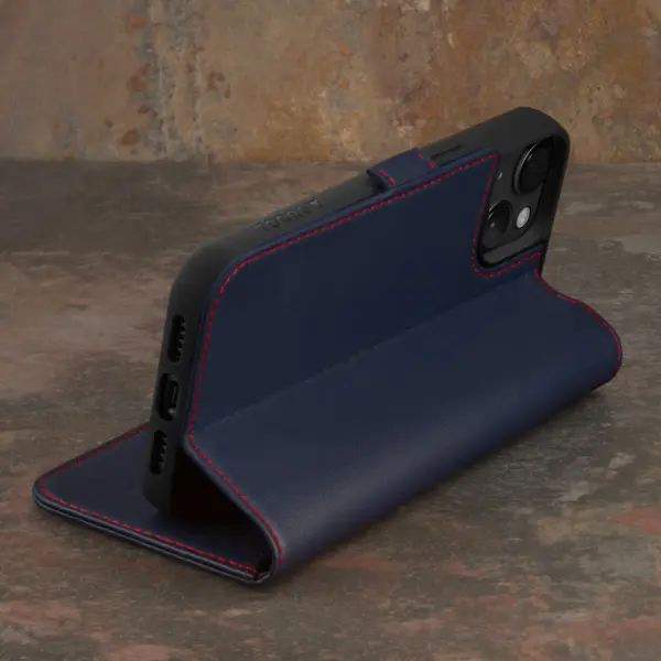 iPhone 15 Plus Lederhülle (mit Standfunktion) - Marineblau – Bild 2