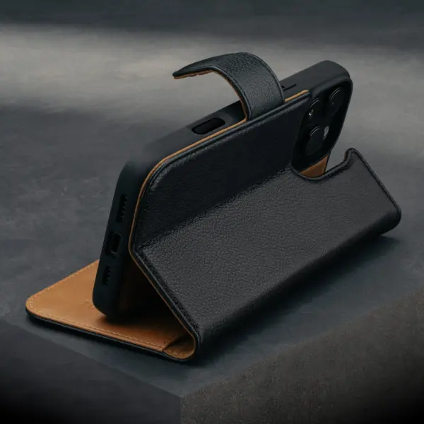 iPhone 16 Pro Max Lederhülle (mit abnehmbarer Hülle und MagSafe-kompatibel) - TORRO Signature / Schwarz – Bild 2