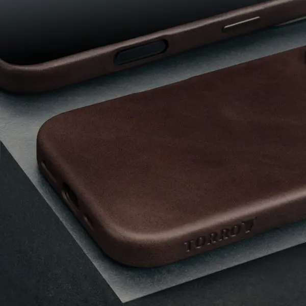iPhone 16 Pro Max Leder Bumper Hülle - Dunkelbraun – Bild 5