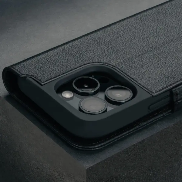 iPhone 16 Pro Max Lederhülle (Standfunktion & MagSafe kompatibel) - Schwarz – Bild 4